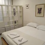 Apartment Trastevere Balcony Rom